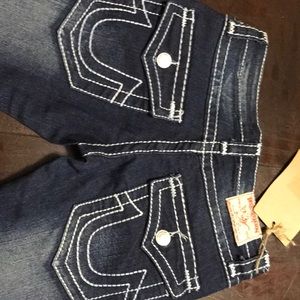 Women True Religion Jeans size 26 (38inch Long)